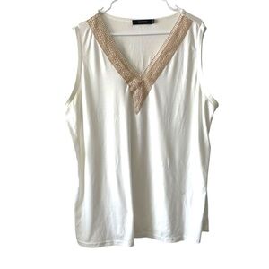 Tecrew White & Cream Sleeveless Top with Crochet V-Neck Detail 2XL